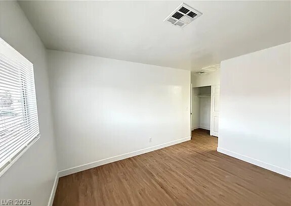 Building Photo - 4750 Thunderbolt Ave