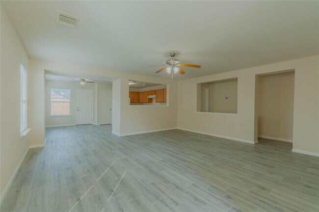 Building Photo - 21210 Pinewalk Brook Ln