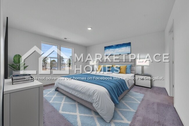 Building Photo - 327 Orchid Ln