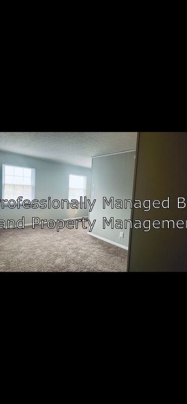 Building Photo - 206 Dahlia Dr