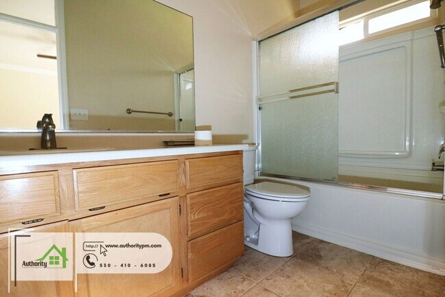 Building Photo - 3966 Cambria Dr