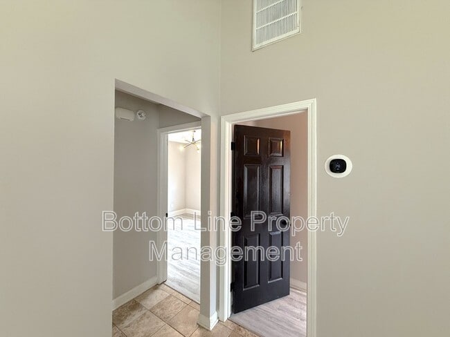 Building Photo - 7547 Fallow Ln