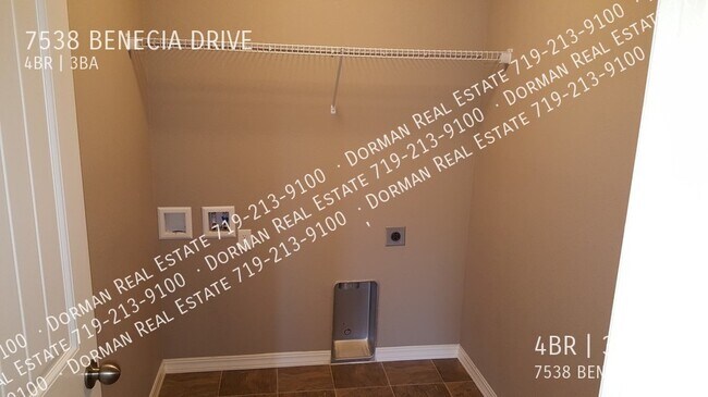 Building Photo - 7538 Benecia Dr
