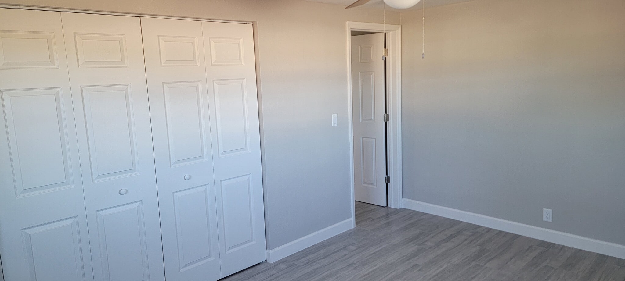 Building Photo - 5214 Forest Hills Dr