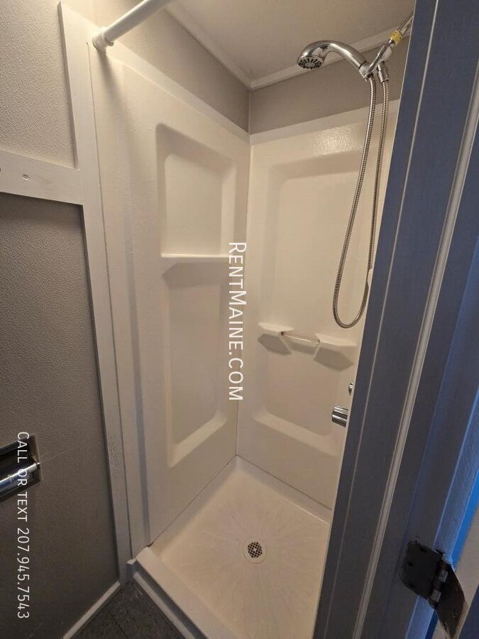 Building Photo - 18 Main Rd