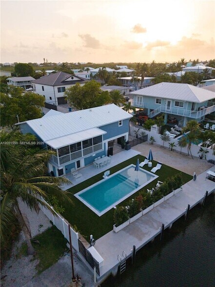 Building Photo - 129 Nautilus Dr