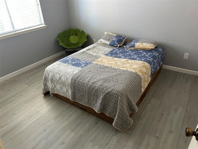 Building Photo - 5007 Bridgecrossing Ct