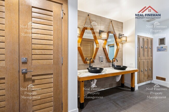 Building Photo - Furnished or unfurnished  1 Bed / 1 Bath Condo. 1 parking. Pacifica Honolulu KAKAAKO