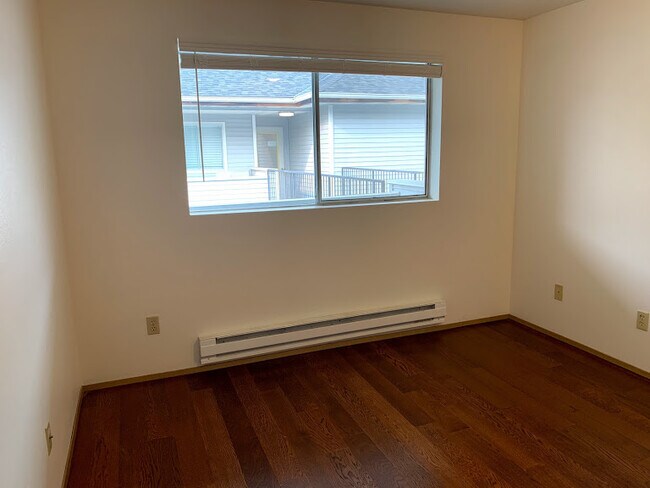 Interior Photo - 8620 23rd Ave NE