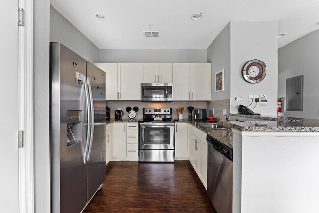 Building Photo - 3211 Oyster Ln