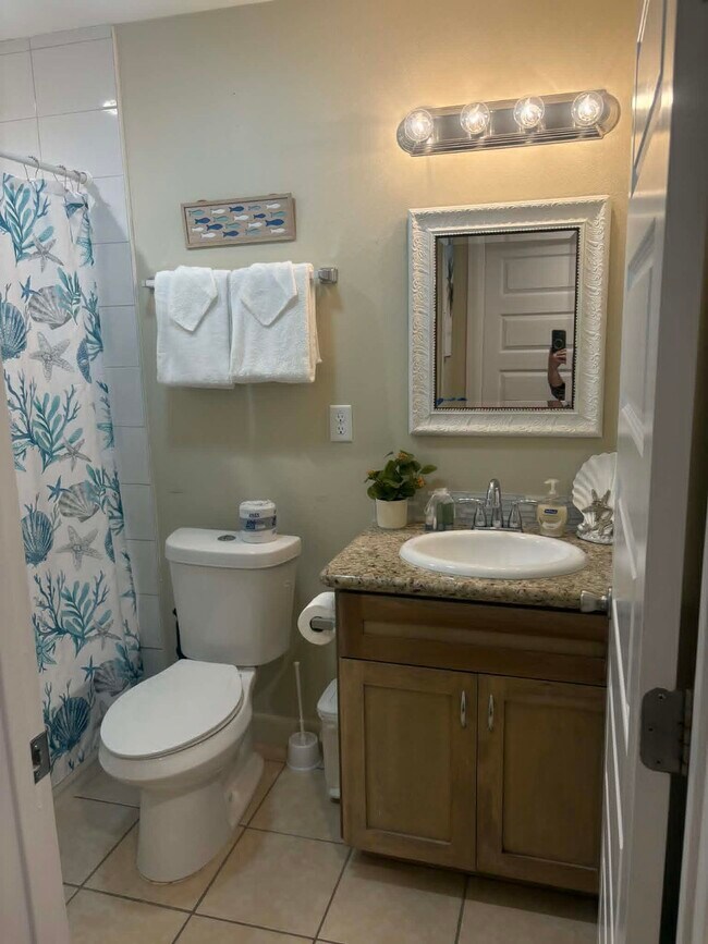 Building Photo - 101 E Capricorn Dr