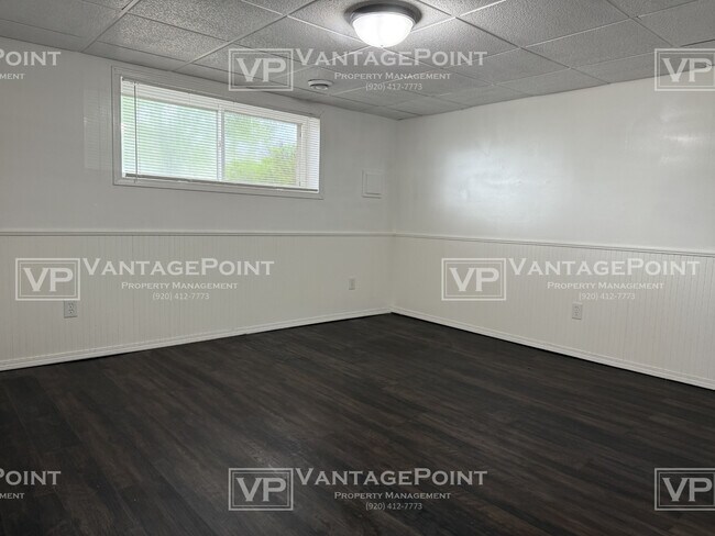 Building Photo - 433 S Kensington Dr