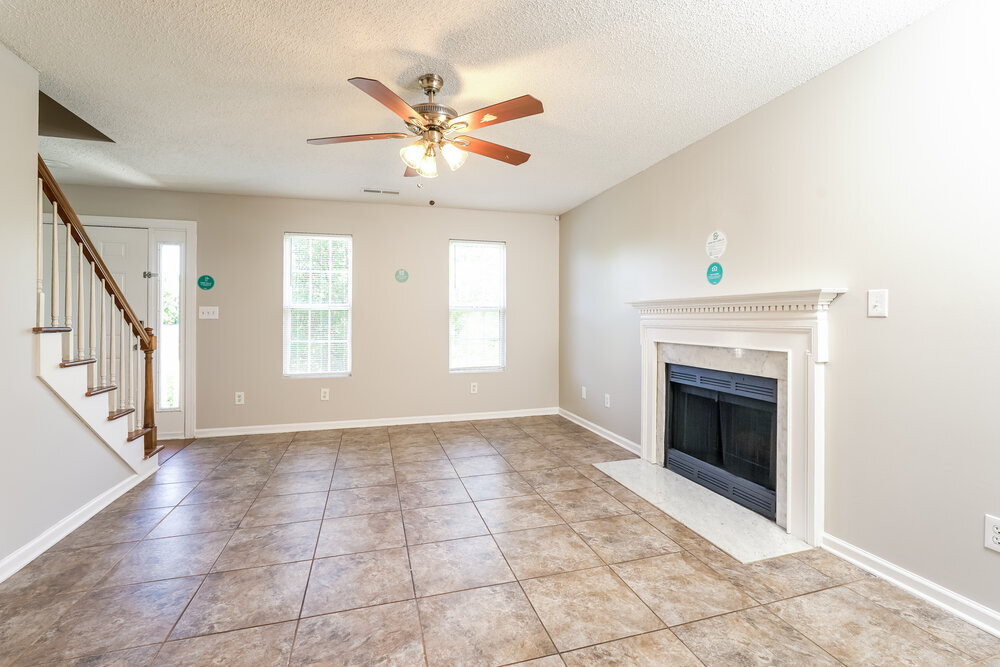 Building Photo - 2263 Briar Glen Rd