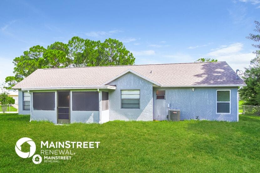 Building Photo - 249 Stendal Rd NW