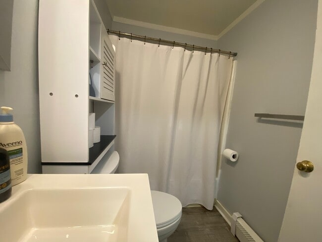 Building Photo - 1103 White Cedar Blvd