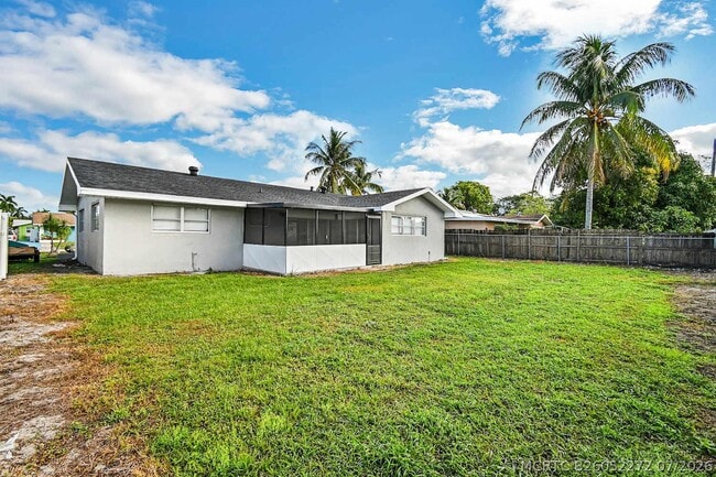 Building Photo - 4806 Pine Knott Ln