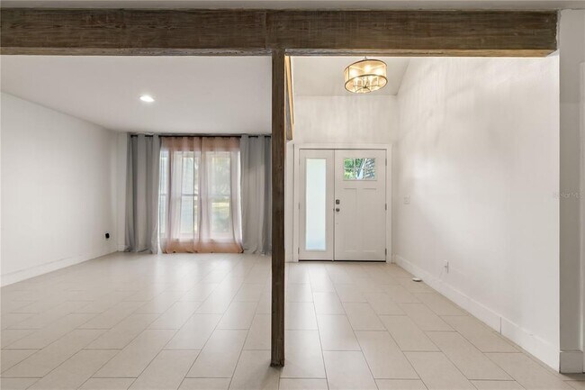 Building Photo - 4951 Courtland Loop