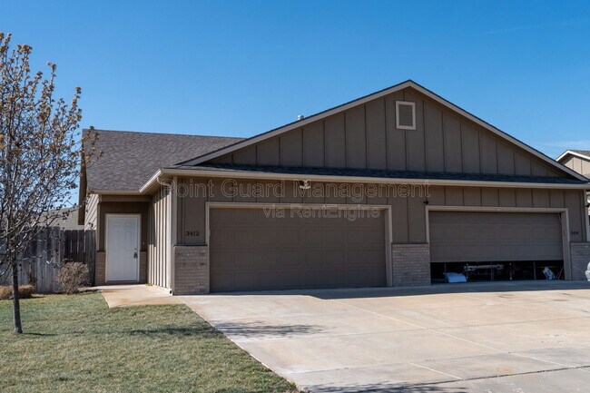 Building Photo - 3412 E Aster St