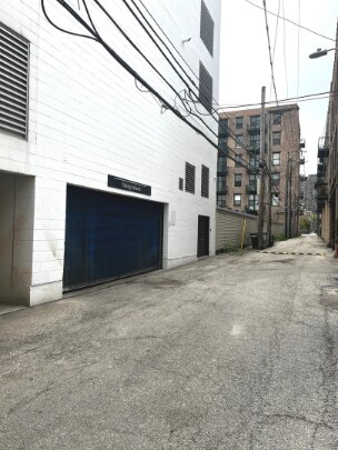 Building Photo - 1600 S Indiana Ave