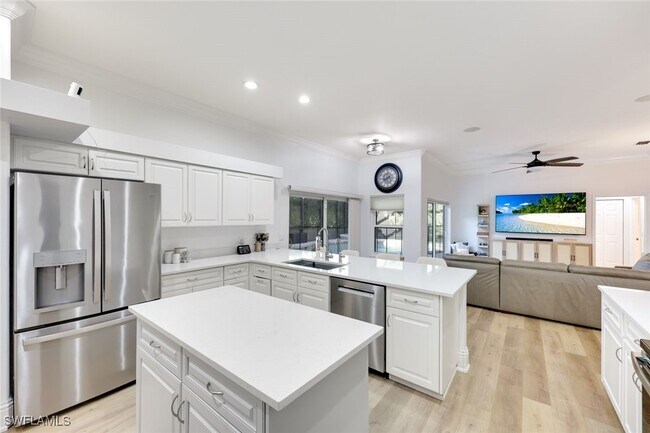 Building Photo - 7500 Woodland Bend Cir