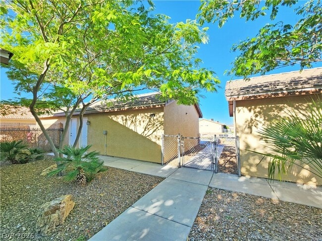 Building Photo - 1041 Marne Ct