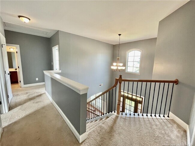 Building Photo - 4033 Hunting Path Dr