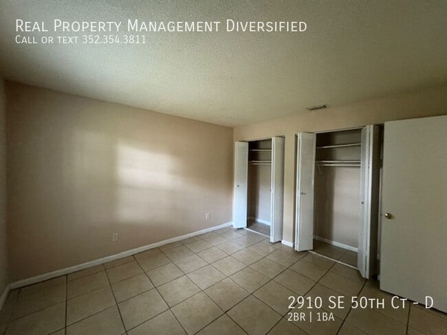 Building Photo - 2910 SE 50th Ct