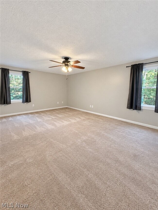 Building Photo - 4542 Briarcliff Trail