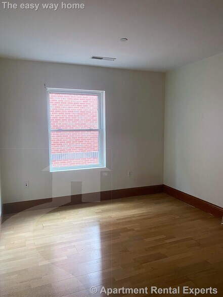 Building Photo - 2440 Massachusetts Ave
