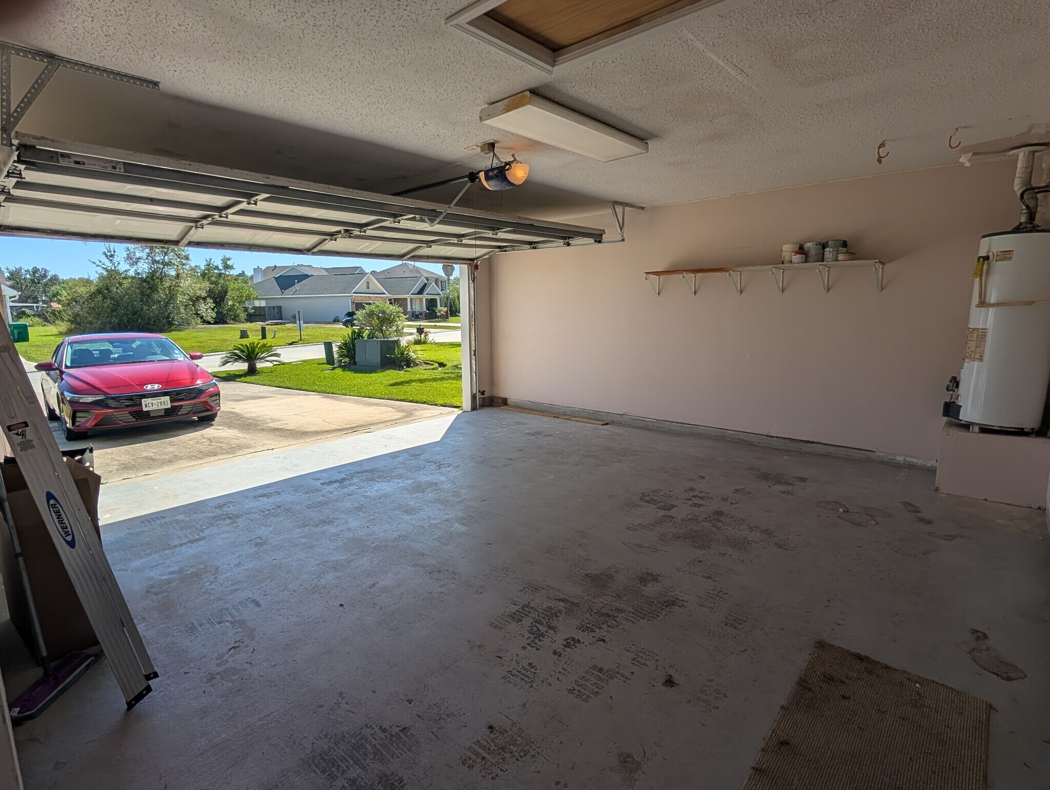inside of garage - 2011 Dylan Dr