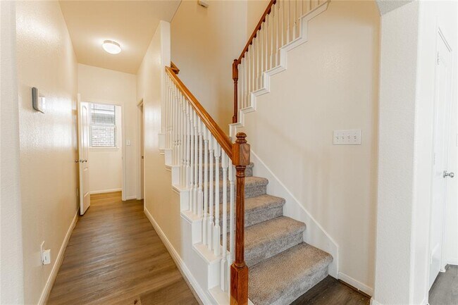 Building Photo - 20219 Weeping Pine Way