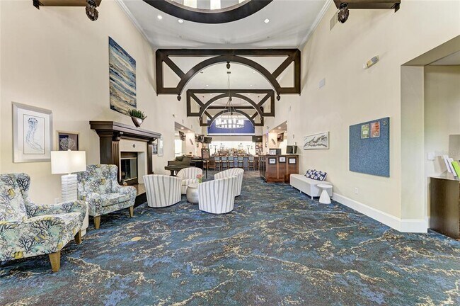 Building Photo - 9560 High Gate Dr