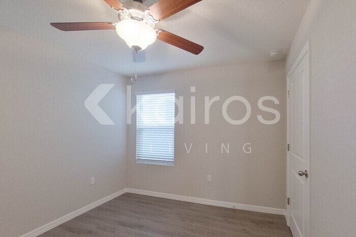 Building Photo - 8533 SW 43rd Ter