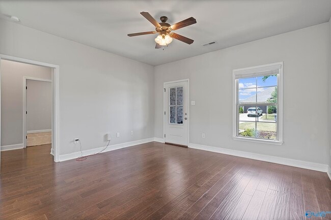Building Photo - 125 Princewater Dr