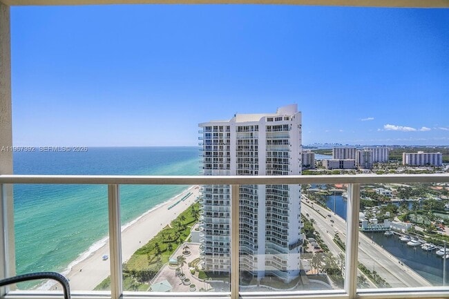 Building Photo - 16699 Collins Ave