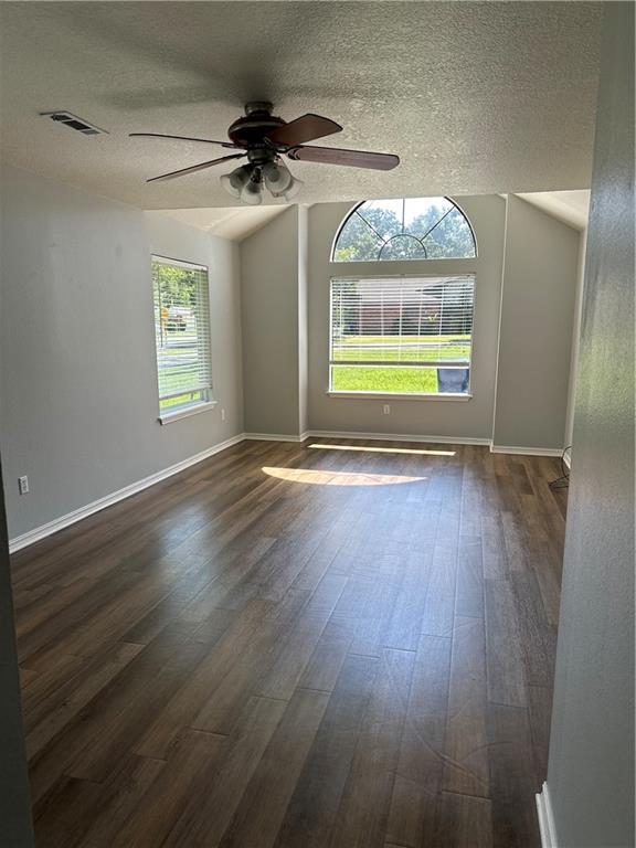 Building Photo - 2010 S Elm St