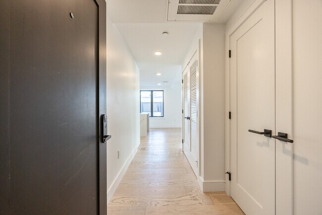 Building Photo - 50 Leo M Birmingham Pkwy