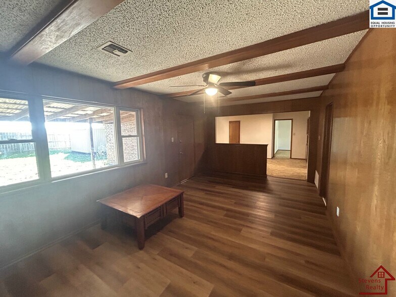 Building Photo - 2313 NW 75th St