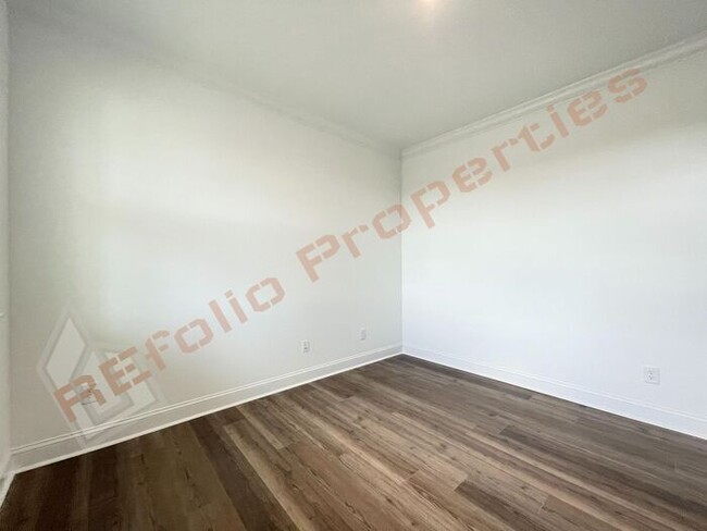 Building Photo - Beautiful Brand New 4 Bedroom, 3 Bathroom ...