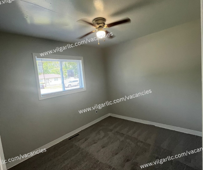 Building Photo - This stunning 4 Bedroom, 1 Bath home in Gary, IN