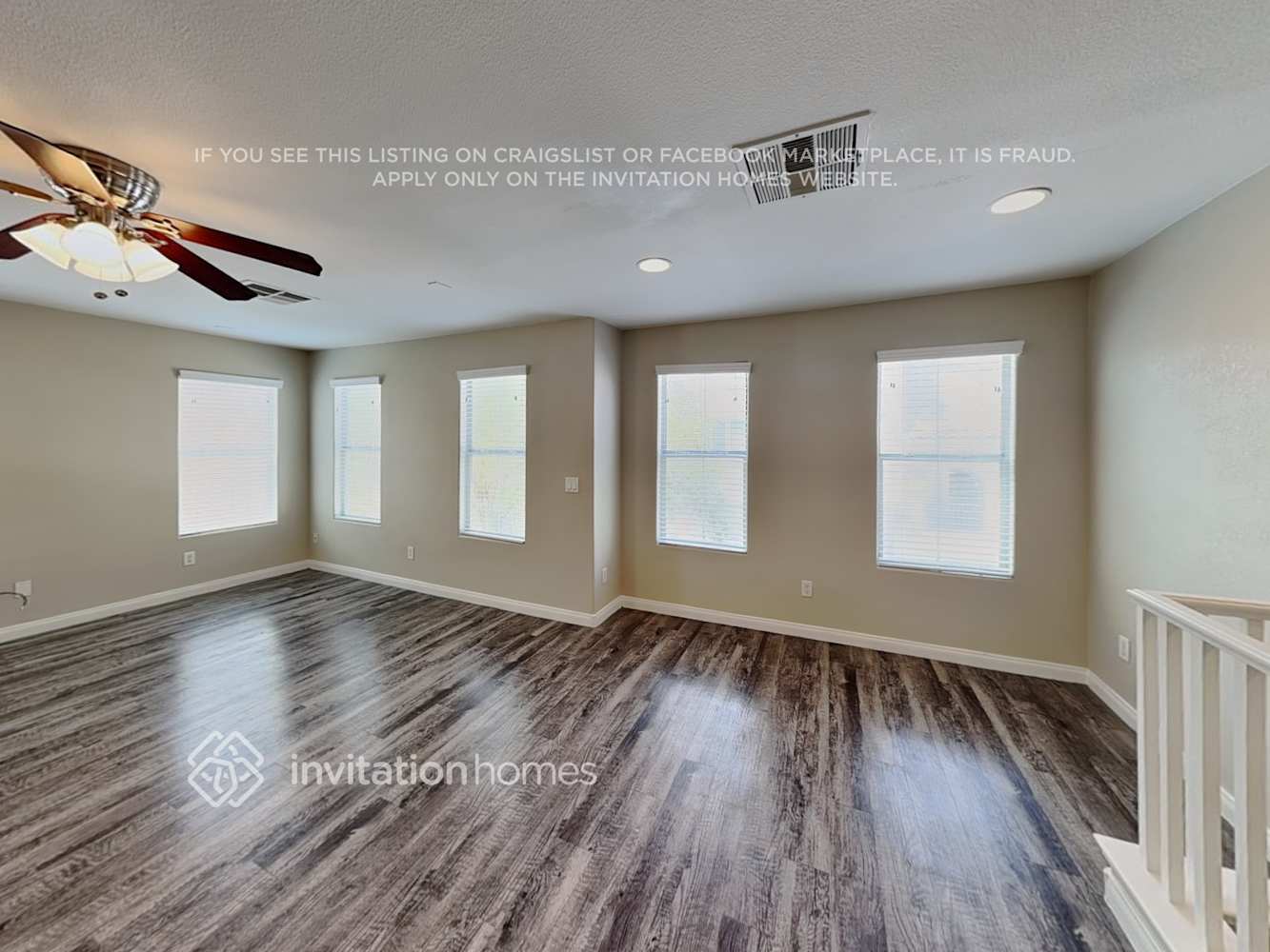 Building Photo - 1275 Sand Castle Ave