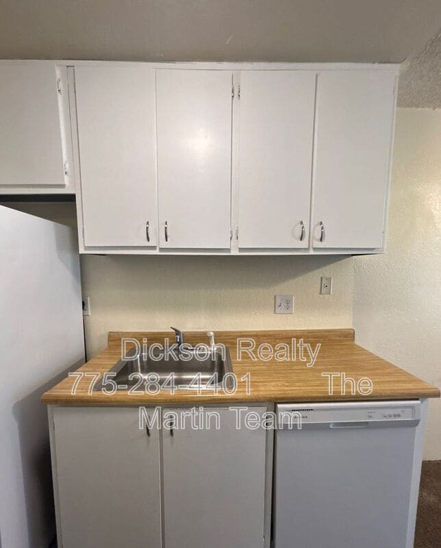 Building Photo - 4602 Neil Rd