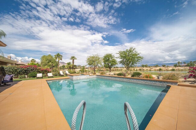 Building Photo - 81620 Tiburon Dr