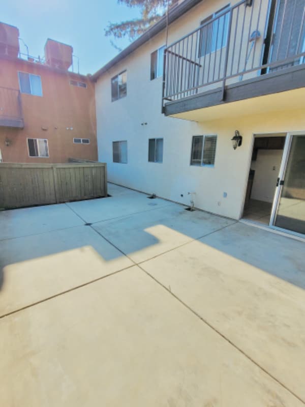 Building Photo - 5145 E Lane Ave