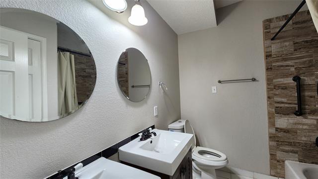 Building Photo - 3408 Mosswood Dr