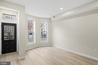 Building Photo - 139 N Lakewood Ave