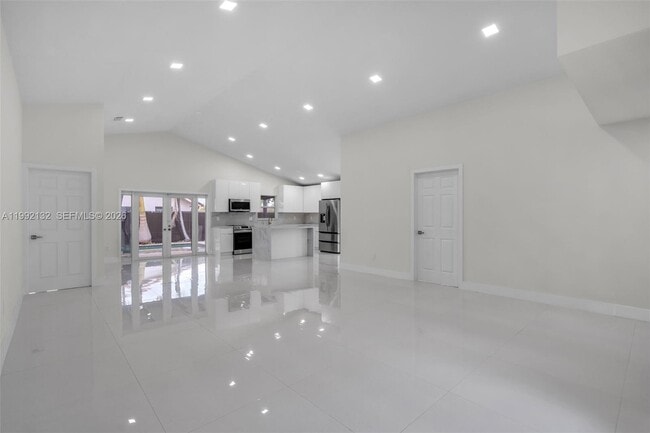 Building Photo - 803 NW 133rd Ct