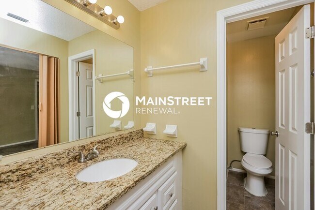 Building Photo - 3 Bedroom Pet-Friendly Home in Lakeland, FL with Main Street Renewal