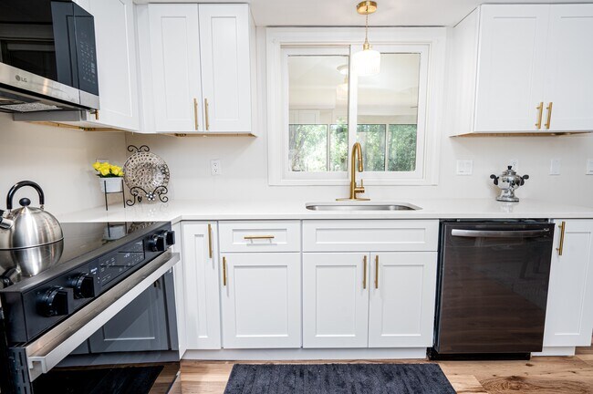 Building Photo - 1206 Crows Nest Ct