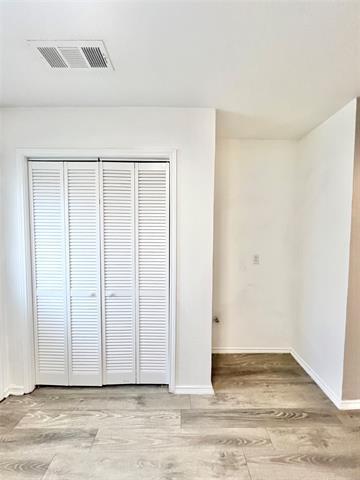 Building Photo - 2403 Kingsford Ct